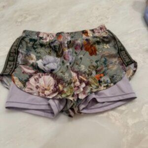 MOLO Girls Shorts size 7/8